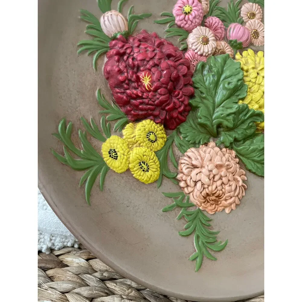 Vintage 70’s Handpainted Chalkware Floral Decorative Plate Cottagecore Farmhouse